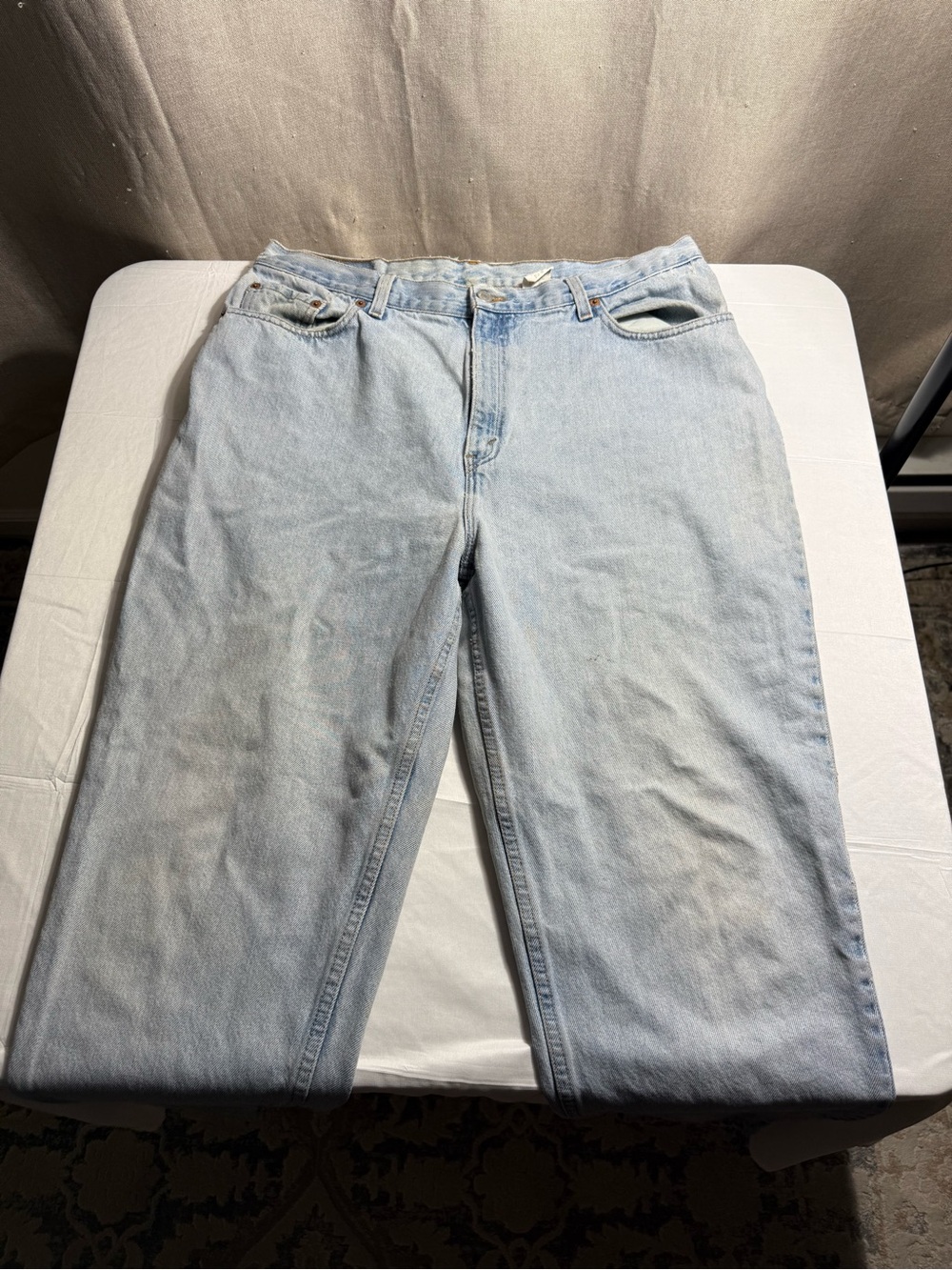 Vintage USA Levi's 550 Relaxed Fit Tapered Jeans Light Wash Women Size 20w